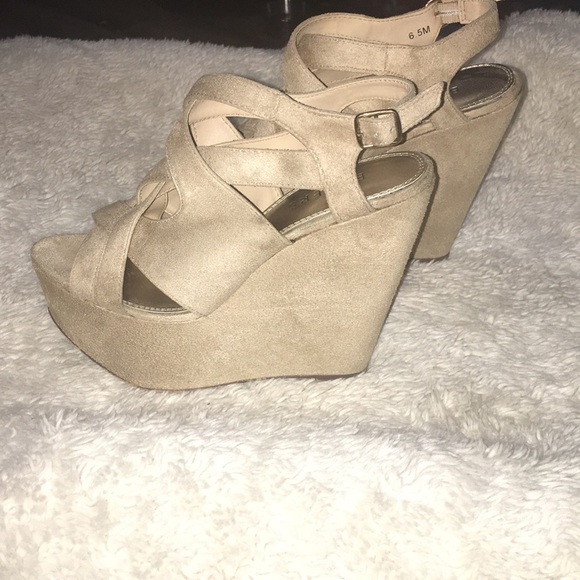 Bakers wedges - Picture 1 of 8